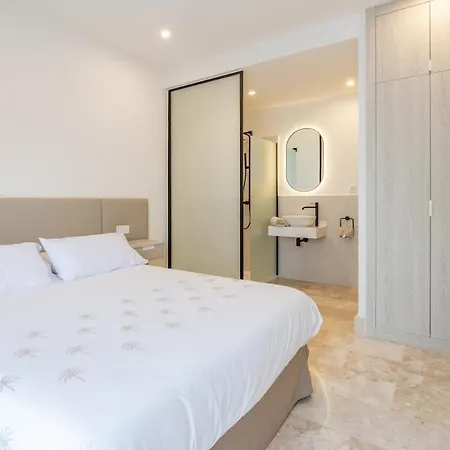 Vila Exclusive In Bahiazul With Heated Pool Corralejo