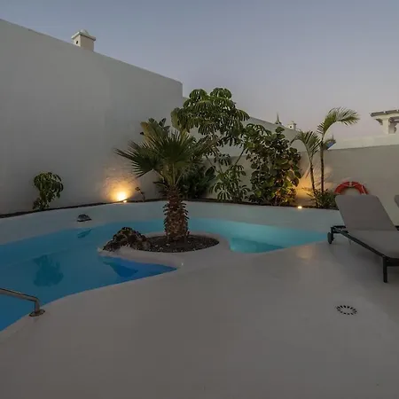 Exclusive In Bahiazul With Heated Pool Vila *